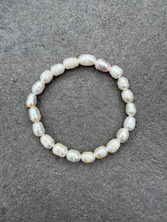 Süßwasserperlen-Armband